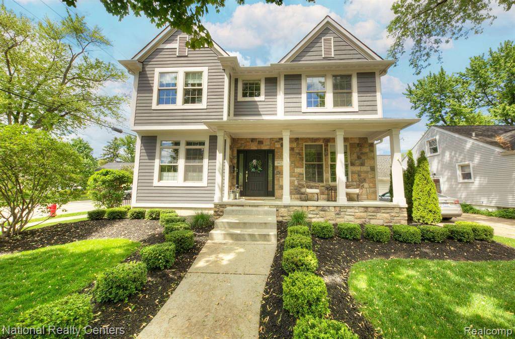 992 HARTSOUGH Street,  Plymouth,  MI 48170 2142