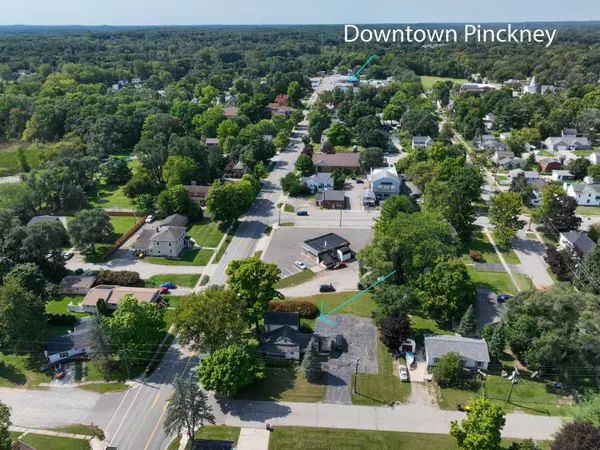 Pinckney, MI 48169 8052,545 E MAIN Street