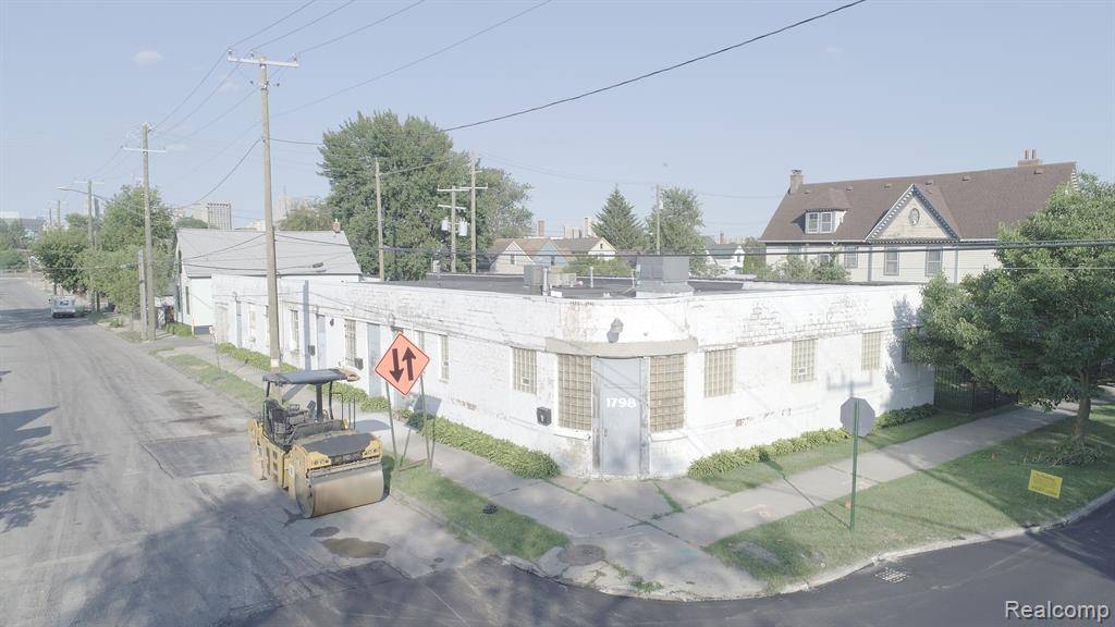 1798 WABASH Street, Detroit, MI 48216 1865