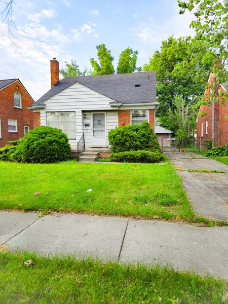 21225 BOURNEMOUTH Street, Harper Woods, MI 48225 2304