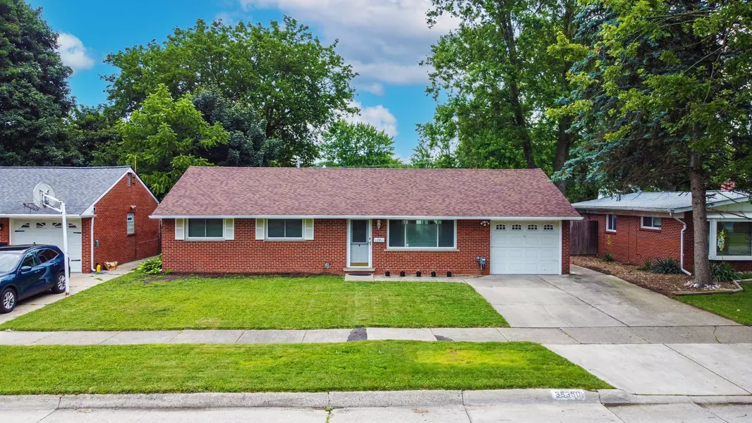 35350 SILVANO Street, Clinton Township, MI 48035 2688