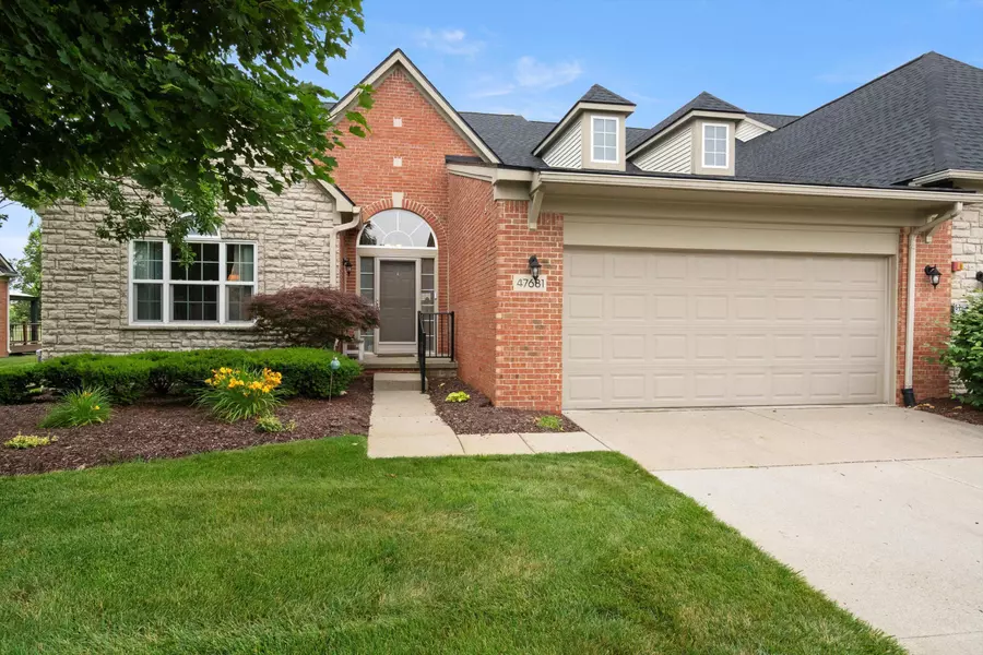 47681 VISTAS CIRCLE Drive, Canton, MI 48188 1486