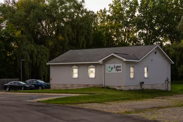 340 W GRAND RIVER Avenue, Webberville, MI 48892 9304