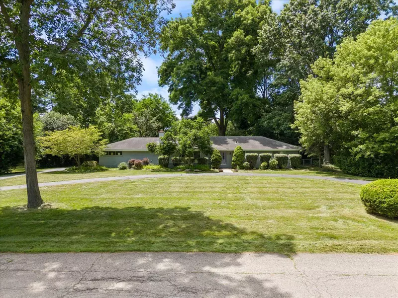 7300 JACKSON PARK Drive, Bloomfield Hills, MI 48301 3928