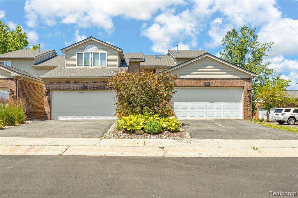 511 N REESE Street,  South Lyon,  MI 48178 1267