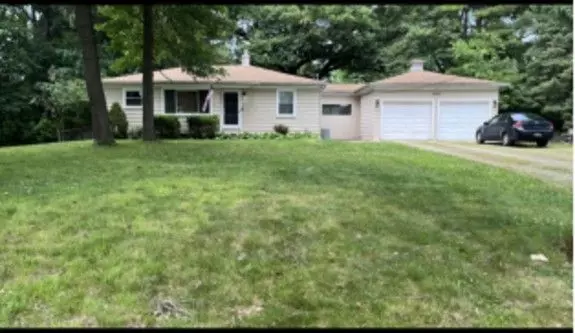 3490 MAHOPAC Drive, Lake Orion, MI 48360 1526