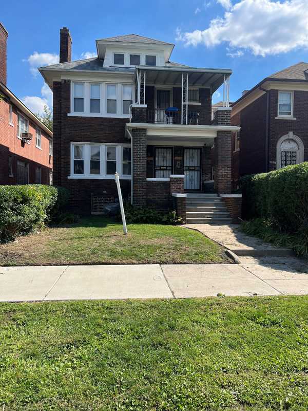 2541 CALVERT Street, Detroit, MI 48206 1588