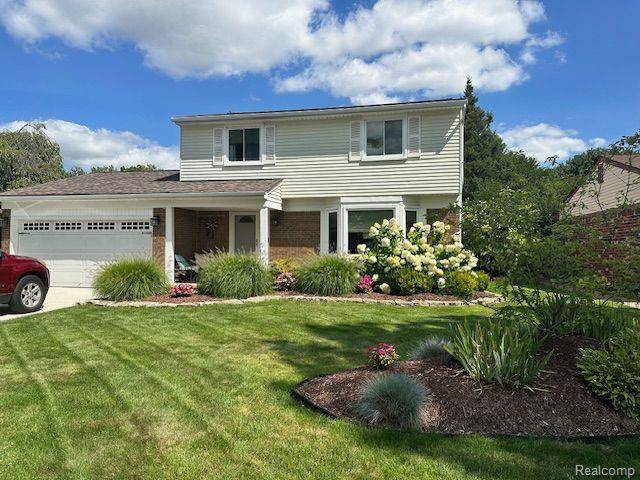 39744 SALVATORE Drive, Sterling Heights, MI 48313 5165