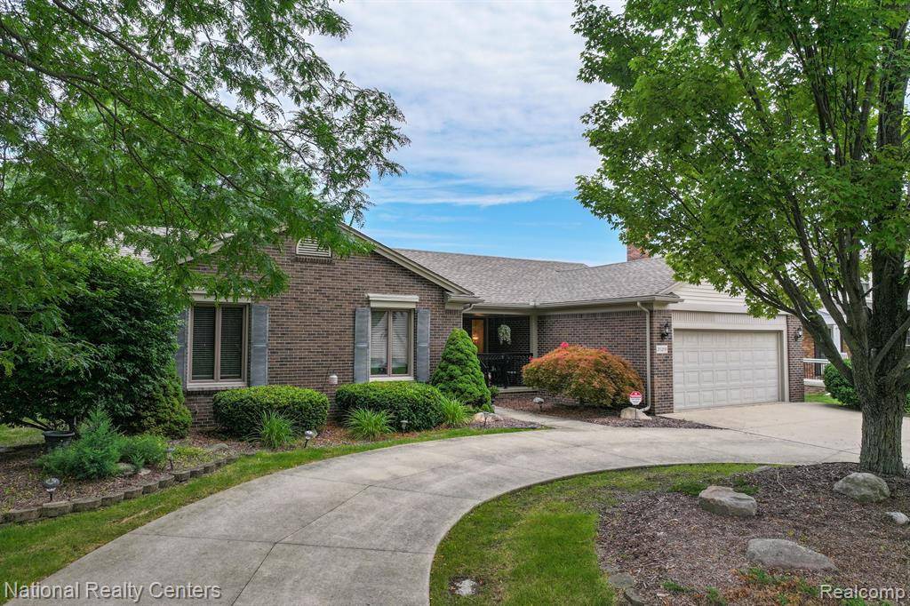 Livonia, MI 48152 1268,20209 SOUTHAMPTON Drive