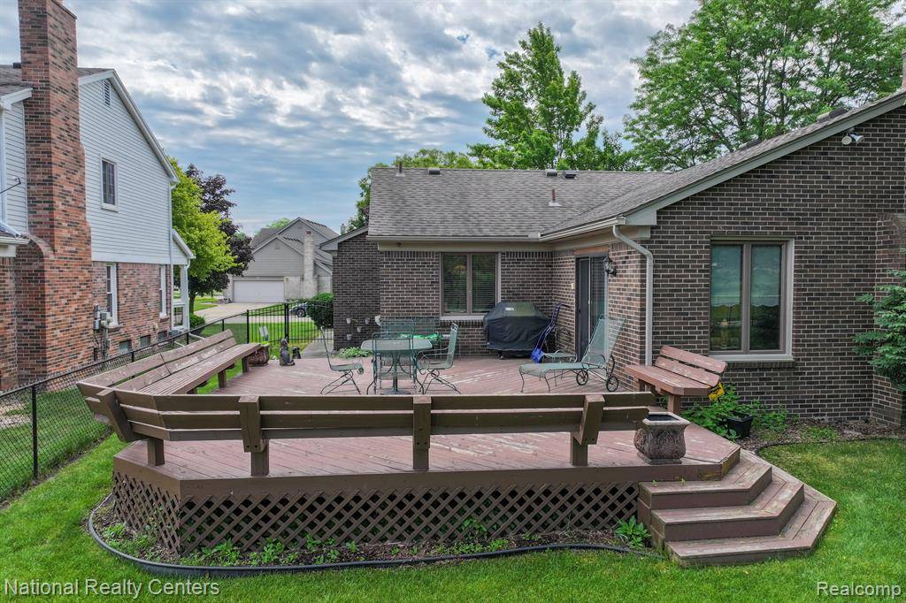 Livonia, MI 48152 1268,20209 SOUTHAMPTON Drive