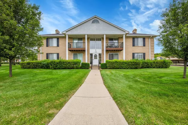 11825 SEATON Drive,  Sterling Heights,  MI 48312