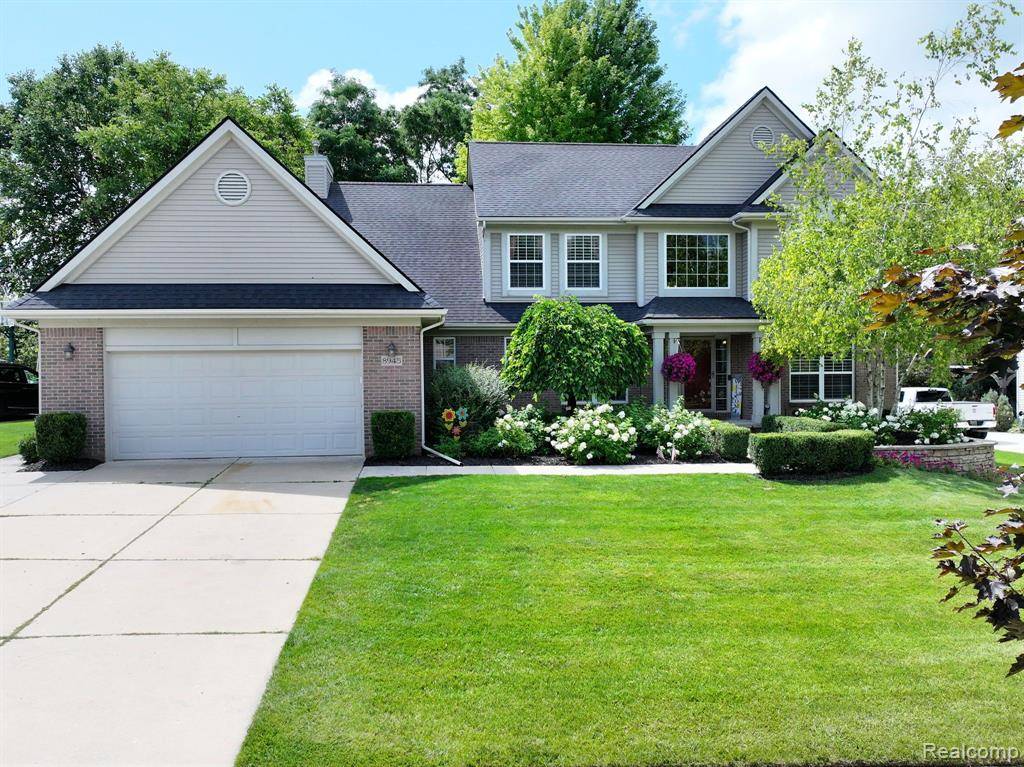 8945 HAYMARKET Street,  White Lake,  MI 48386 3394