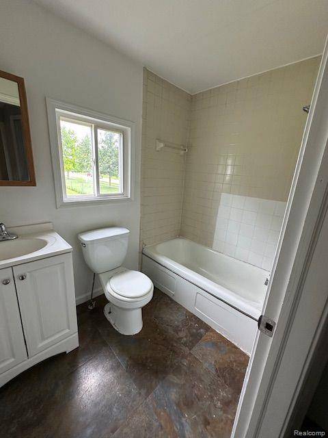 Warren, MI 48089 2242,23091 STEWART #2 Avenue