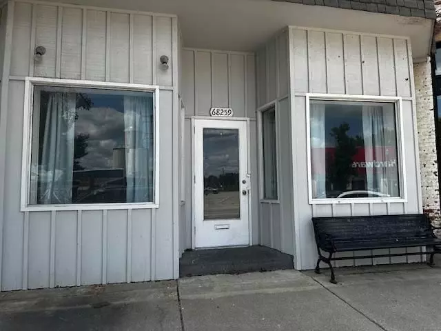 68259 S MAIN Street, Richmond, MI 48062 1383