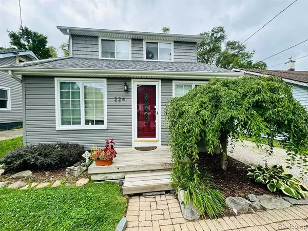 224 ENDWELL Street,  Novi,  MI 48377 2048