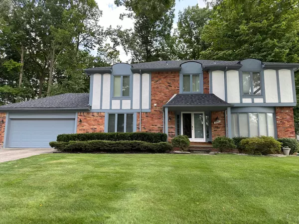 35073 QUAKER Way,  Farmington Hills,  MI 48331 2035