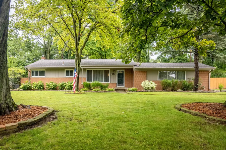 28484 THORNY BRAE Road, Farmington Hills, MI 48331 3347