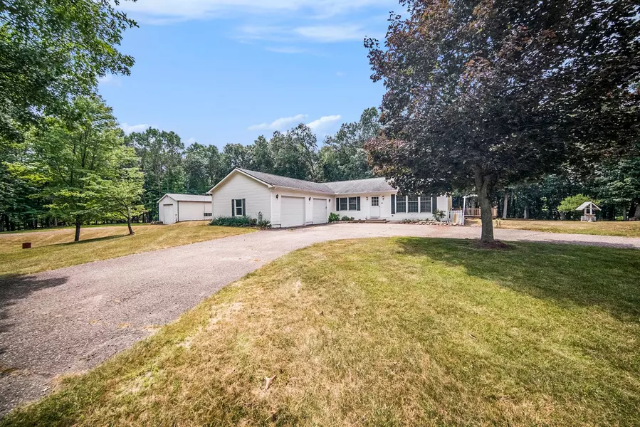 19055 SANDBORN Road, Manchester, MI 48158 8656