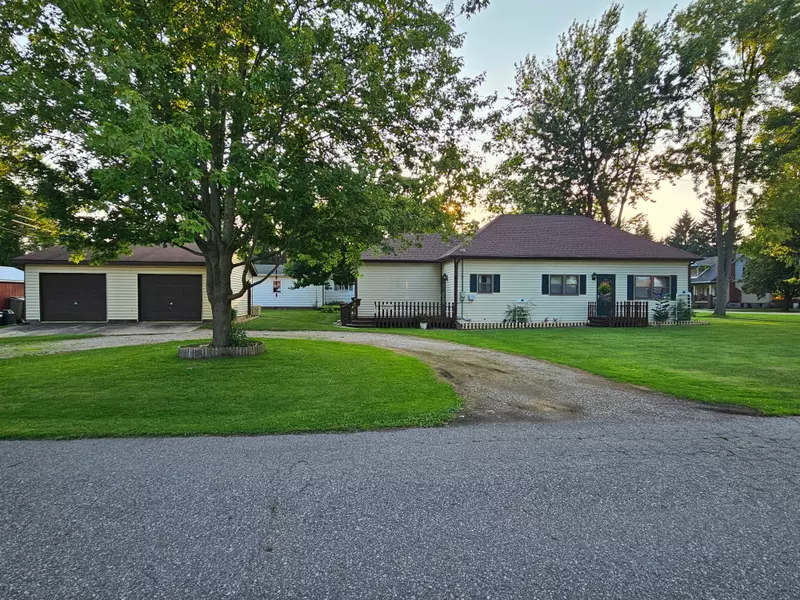 6305 ERVIN Street, Marlette, MI 48453 1324