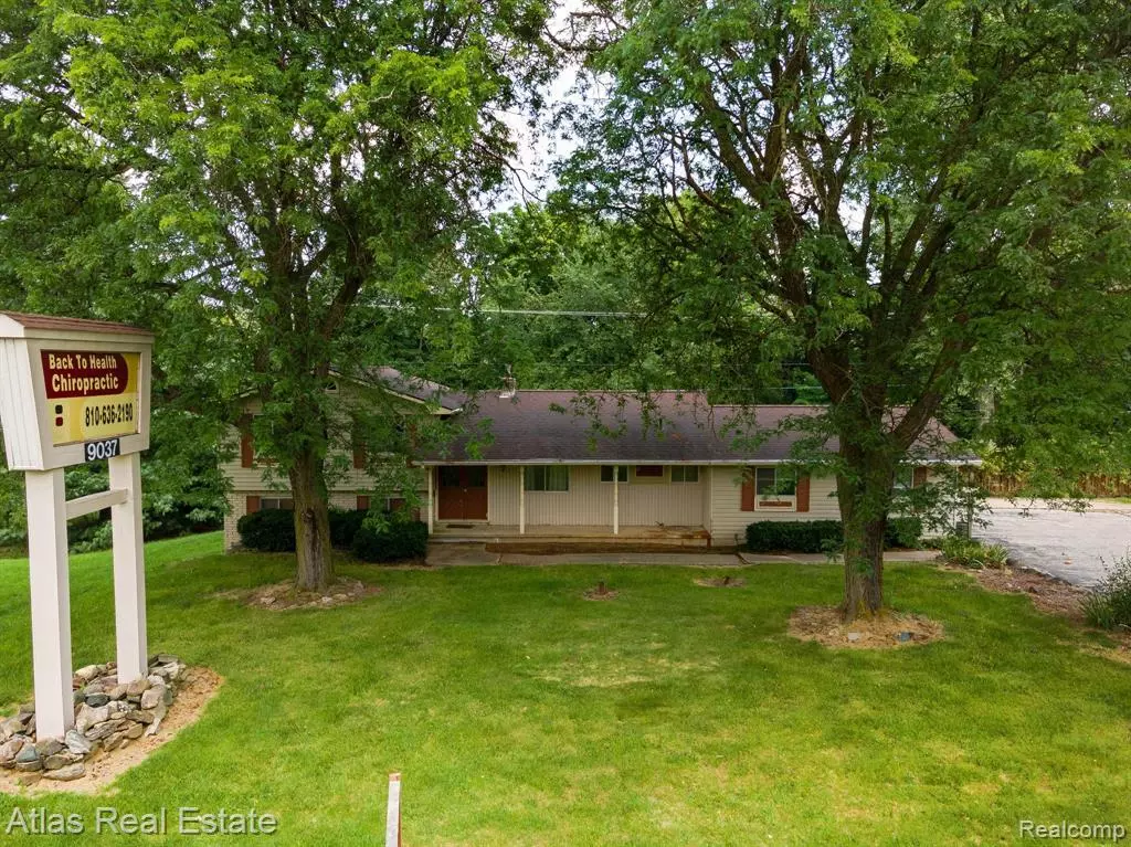 Goodrich, MI 48438 8869,9037 S STATE Road