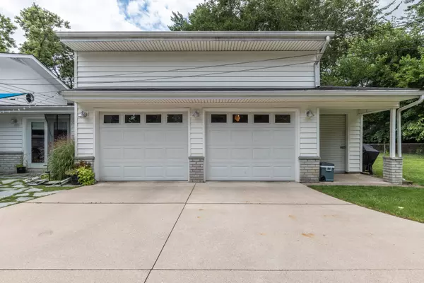 Berkley, MI 48072 2054,1660 CATALPA Drive