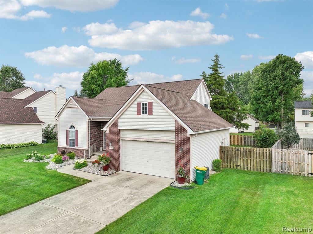 Van Buren, MI 48111 1029,47114 Harbour Pointe Court