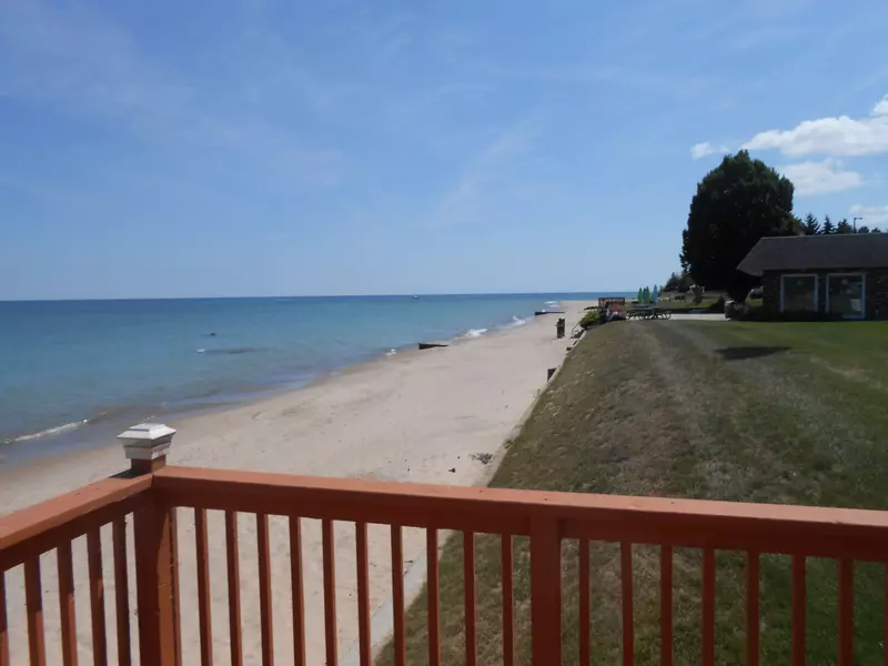 407 Silver Sand, Port Sanilac, MI 48469