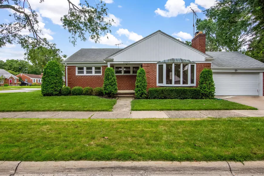 2060 ALLARD Avenue, Grosse Pointe Woods, MI 48236 1912