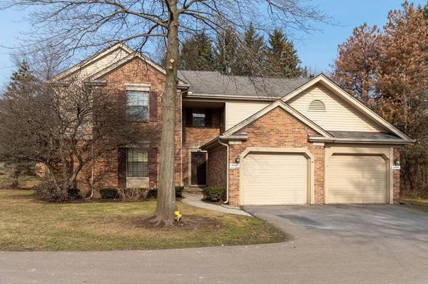 36983 DARTMOOR Drive, Farmington Hills, MI 48331 1843