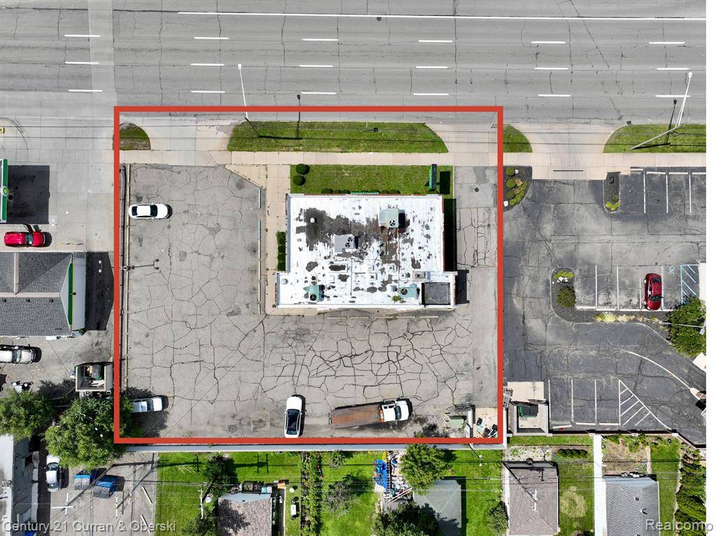 Dearborn, MI 48128 1618,136 N TELEGRAPH Road