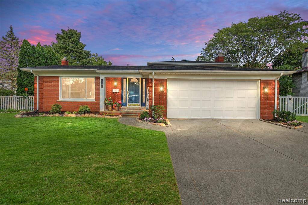 14376 HENRY RUFF Street,  Livonia,  MI 48154 4367