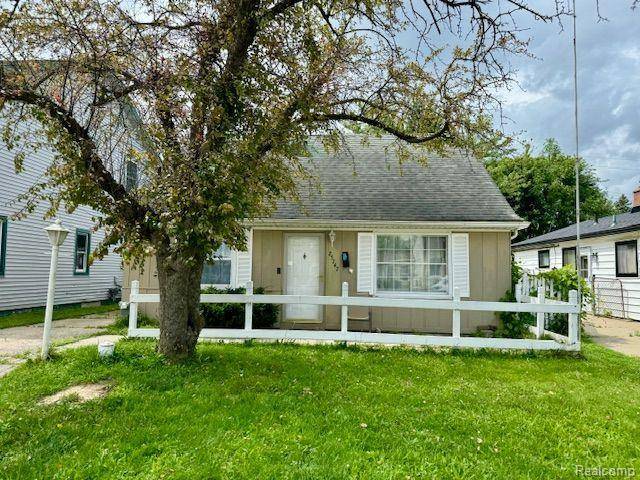 25747 LEACH Street, Roseville, MI 48066 3650