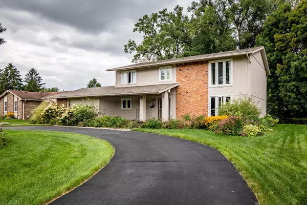 29115 LAKE PARK Drive, Farmington Hills, MI 48331 2636