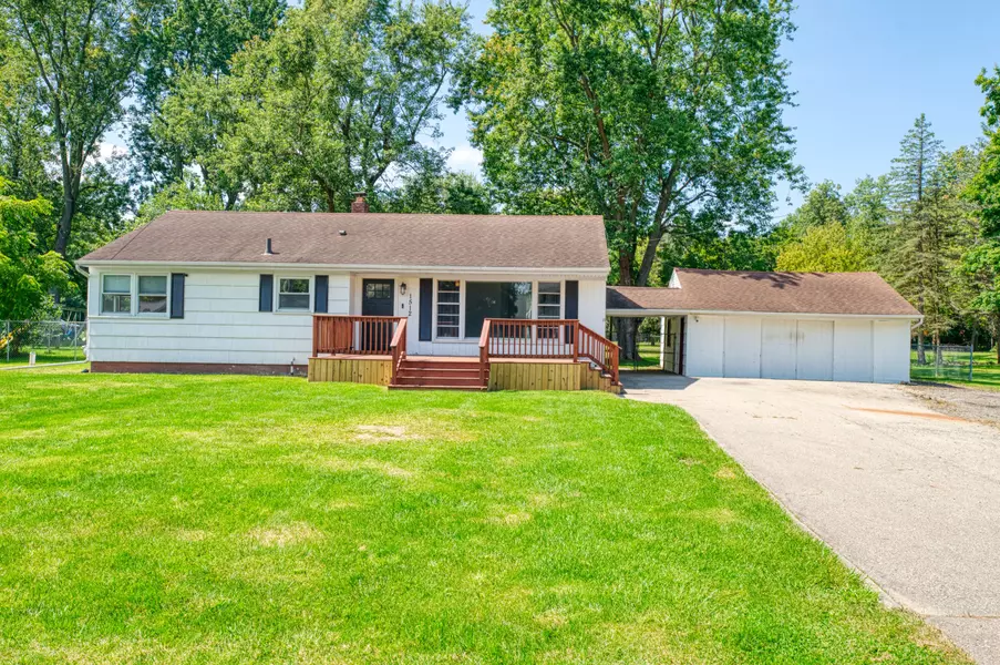 1512 AMY Street, Burton, MI 48509 1802