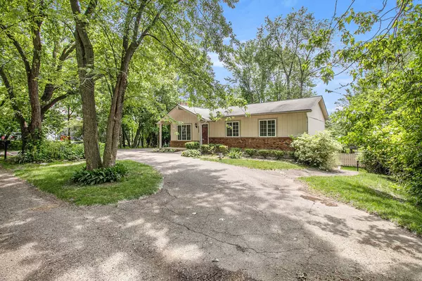 6595 Grassland Avenue, West Bloomfield, MI 48324 2724