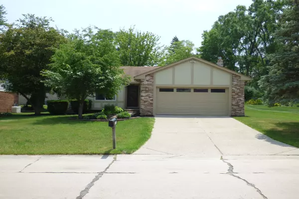 2370 Norton Road, Rochester Hills, MI 48307 3766