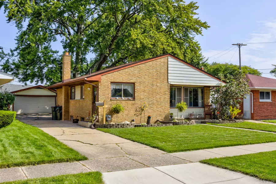 21753 WINSHALL Street, Saint Clair Shores, MI 48081 2779