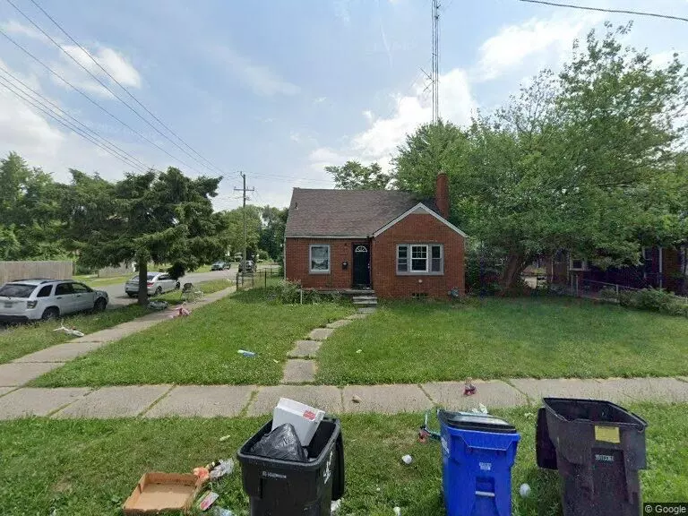 4010 GUILFORD Street, Detroit, MI 48224 2242