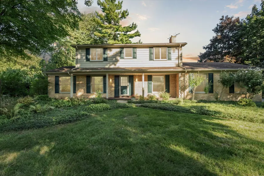 35954 HARDENBURG Road, Farmington Hills, MI 48331 3825