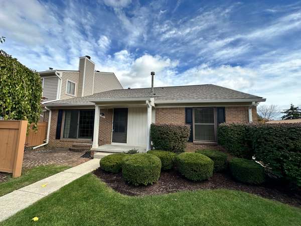 22375 PEACHTREE, Novi, MI 48375 5034