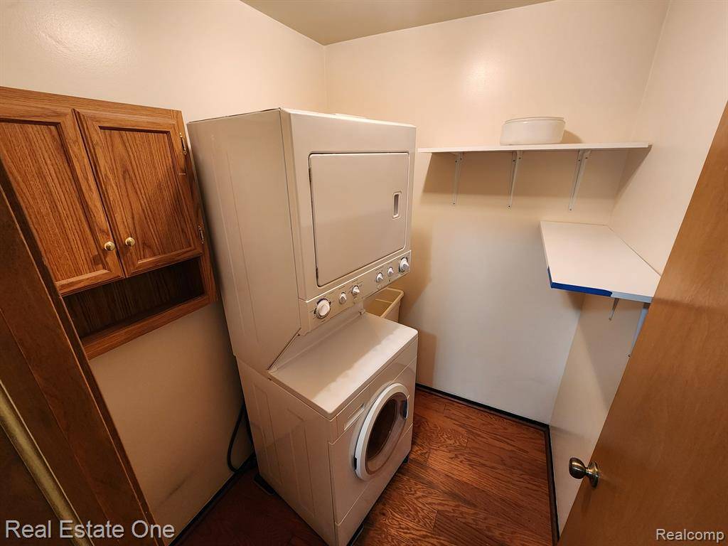 Macomb, MI 48044 3818,15763 BALFOUR Drive