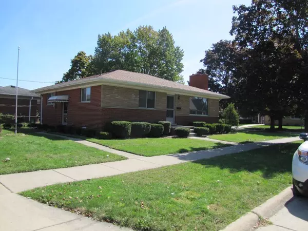 Wyandotte, MI 48192 3847,2113 12TH Street