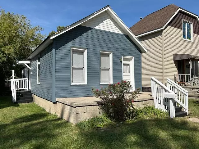 1205 Howard Street, Port Huron, MI 48060 5137