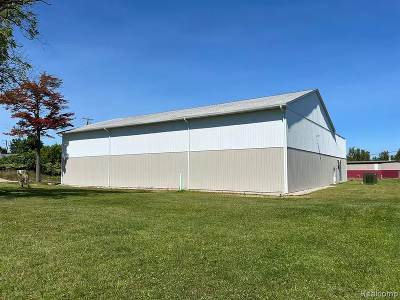999 E HURON Avenue, Vassar, MI 48768