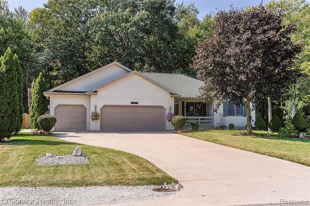 2073 EDWARD Lane, Kimball, MI 48074 1922