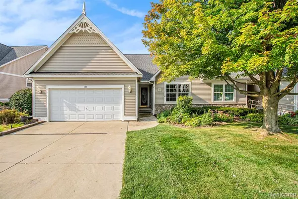 131 VICTORIA PARK Drive,  Howell,  MI 48843 1258