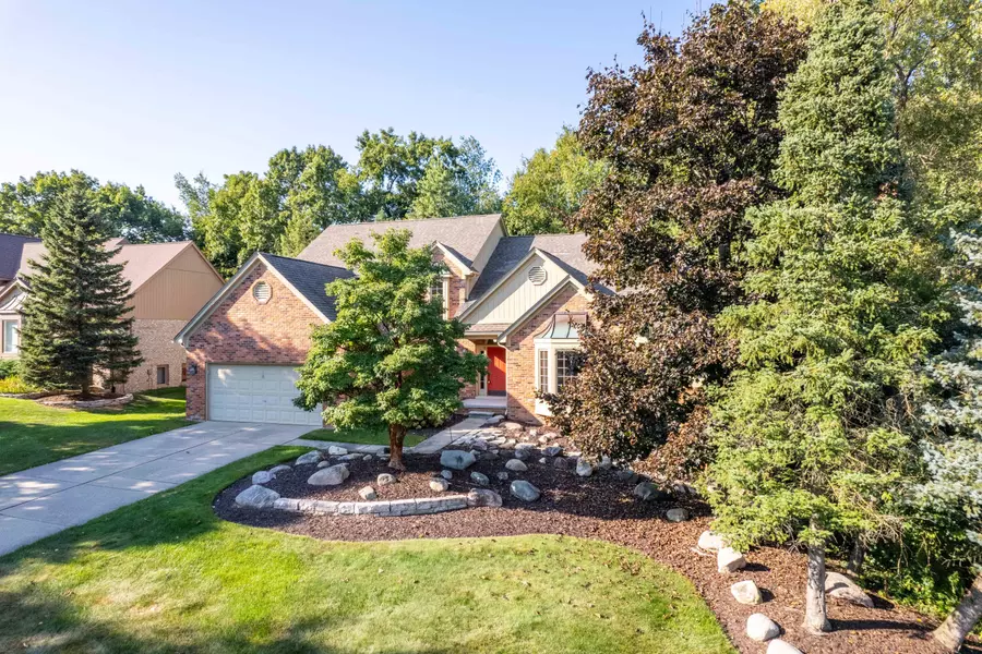 2160 Reagan Drive, Rochester Hills, MI 48309 2981