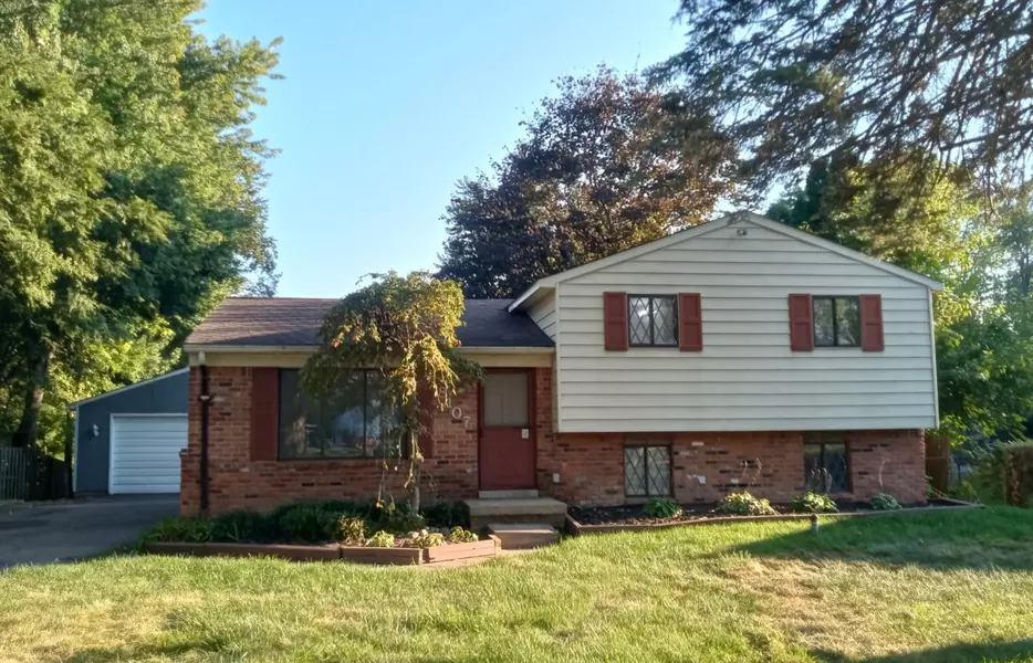 8107 MARSHALSEA Street, Commerce Twp, MI 48382 2365