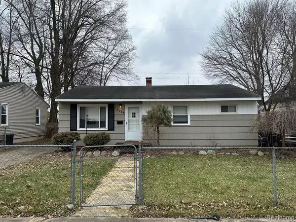 3134 WYOMING Avenue, Flint, MI 48506 2560