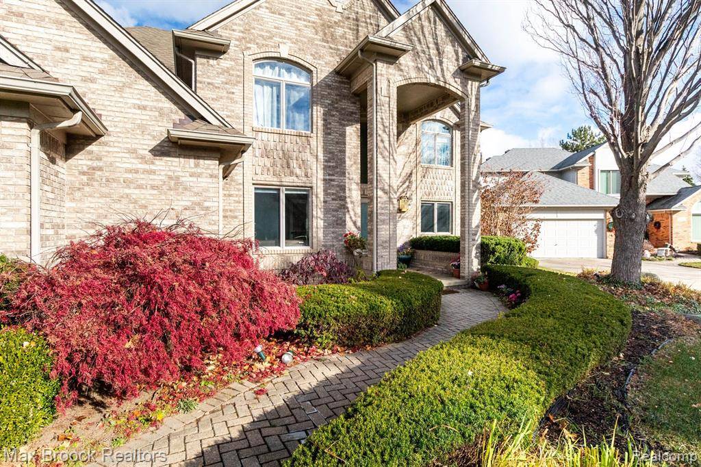 Sterling Heights, MI 48313 5771,14951 PARK VIEW